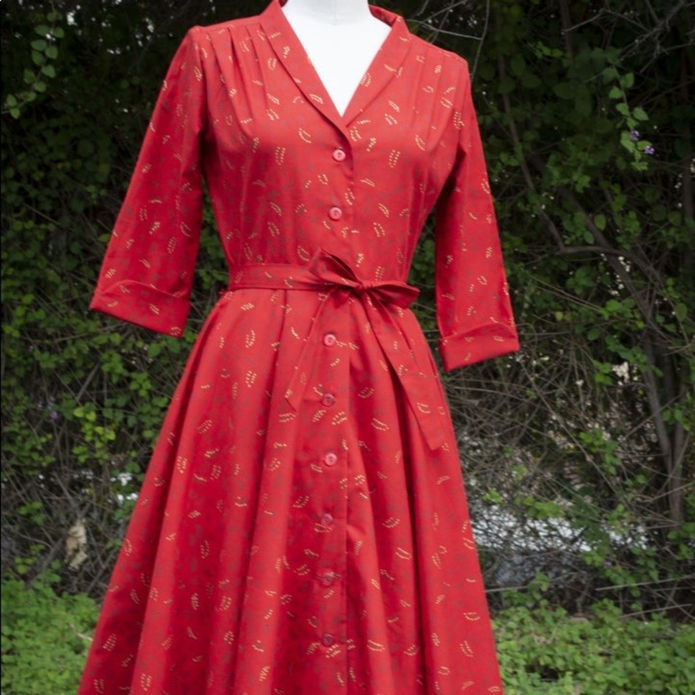 Monte Carlo Dress in Crimson Print